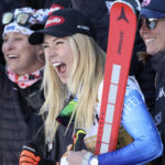 Shiffrin remembers her late father at gold-medal ceremony
