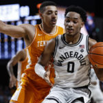 Vandy stuns No. 6 Tennessee on Lawrence's buzzer-beating 3
