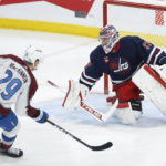 Avalanche blitz Jets early, win 5-1 for 4th straight
