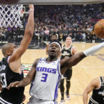 Kings outlast Clippers 176-175 in double overtime