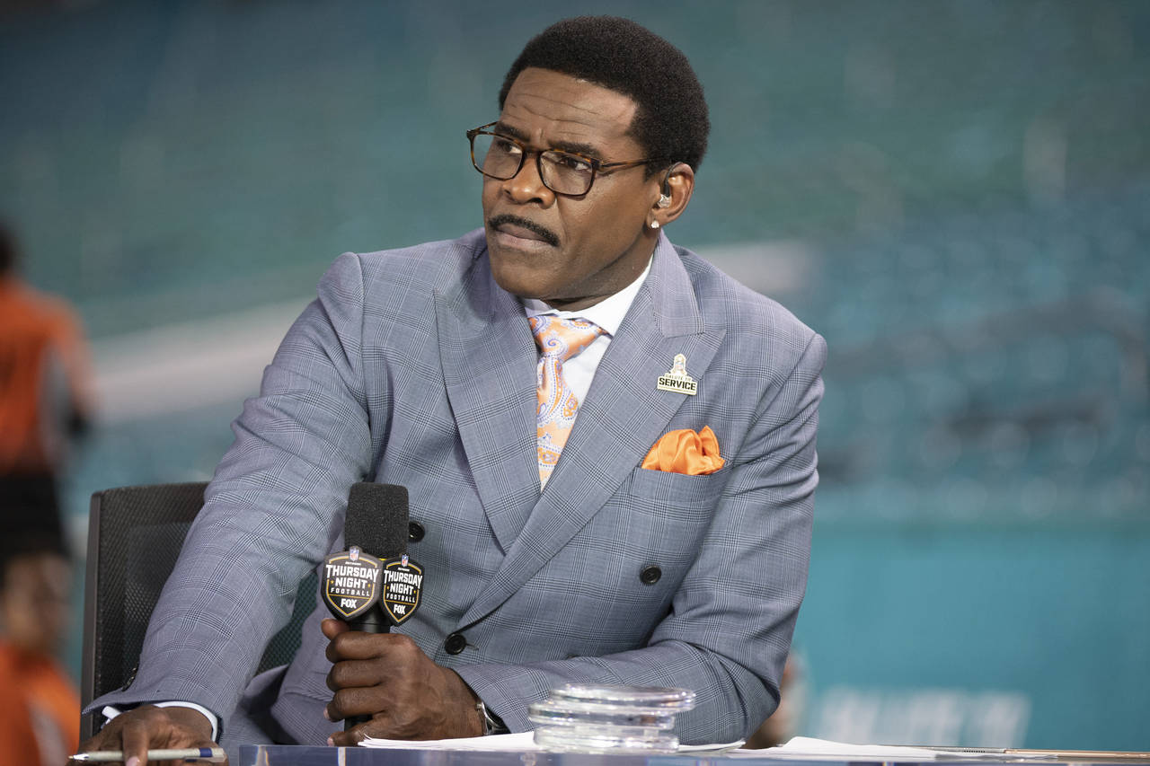 FILE - NFL Network analyst Michael Irvin speaks on air during the NFL Network's NFL GameDay Kickoff...