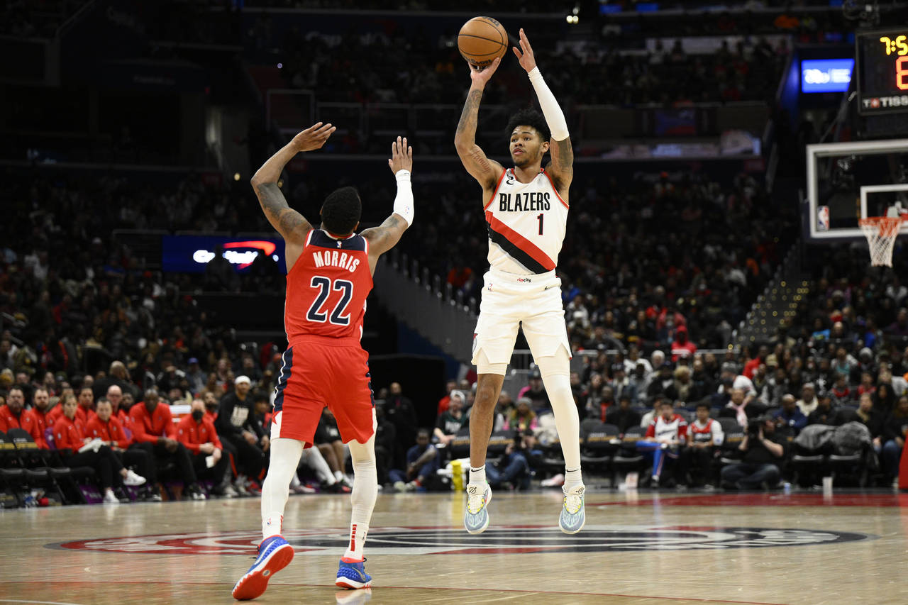 Portland Trail Blazers guard Anfernee Simons (1) shoots against Washington Wizards guard Monte Morr...