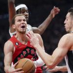 Siakam scores 37, Raptors hand Spurs 10th straight loss
