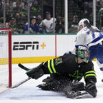 Cirelli scores twice, Lightning defeat Stars 3-1