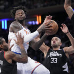 Leonard has 35 points, Clippers outlast Knicks 134-128 in OT