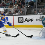 Skinner scores game-winner, Sabres beat Sharks 4-2