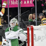 West-leading Stars beat Golden Knights 3-2 in shootout