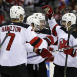 Mercer extends goal streak to 6 games, Devils roll Flyers
