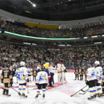 Ukrainians, Bruins celebrate unity arm-in-arm on the ice