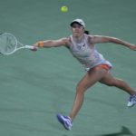Swiatek defeats Gauff again, advances to Dubai final