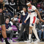Porzingis makes eight 3s as Wizards beat Hornets, end skid