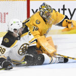 Jeremy Swayman makes 29 saves, Bruins blank Predators 5-0