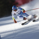 American skier Shiffrin takes early lead in GS at worlds