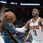 Ayton has 31 points and 16 rebounds, Suns beat Pistons