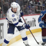 Stamkos scores in SO, Lightning rally for 4-3 win over Avs