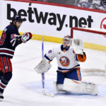 Horvat scores short-handed goal as Islanders blank Jets 4-0