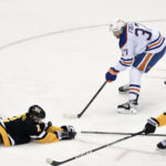 McDavid scores twice, Oilers blast reeling Crosby, Pens 7-2