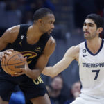 Garland scores 32 points, Cavaliers beat Grizzlies 128-113