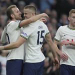Kane's milestone goal gives Tottenham win, helps Arsenal too