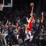 Young's buzzer-beating jumper lifts Hawks past Nets 129-127