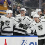 Kings use 3-goal second period to power past Islanders 3-2