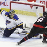 Stutzle, Tkachuk power Senators to 7-2 win over Blues