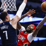 Mavs hang on after Doncic hurt, hand Pels 10th straight loss