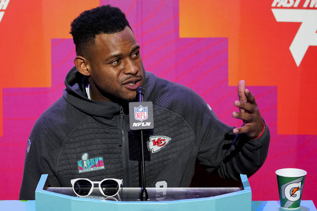 Kansas City Chiefs wide receiver JuJu Smith-Schuster speaks to the media during the NFL football Su...