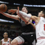 Vucevic, Drummond come up big, Bulls beat Spurs 128-104