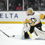 Kempe has 4 goals, Copley posts shutout as Kings blank Pens