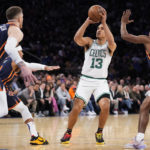 Knicks win 6th straight, drop Celtics from top spot in NBA