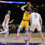 Scoring King: James passes Abdul-Jabbar for NBA points mark
