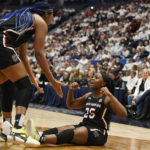 No. 1 South Carolina tops fifth-ranked UConn 81-77