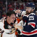 Ducks end 6-game skid, hand Capitals 6th consecutive loss