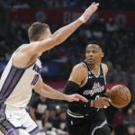 Kings outlast Clippers 176-175 in double overtime