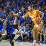 Florida upends No. 2 Tennessee 67-54 behind Colin Castleton
