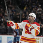 MacKinnon, Georgiev help Avalanche beat Flames, 4-1