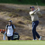 Tiger Woods brings buzz to Riviera, Homa takes early lead