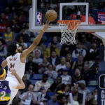 Mitchell scores 30, Cavs top Pelicans to win 5th straight