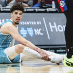 Ball fractures ankle in Hornets' 117-106 win over Pistons