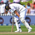 New Zealand edges England by 1 run in test cricket thriller