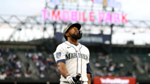 Fann: Much for Mariners to prove before they can buy at trade deadline