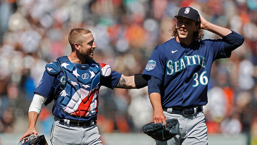 Seattle Mariners Logan Gilbert Tom Muprhy...