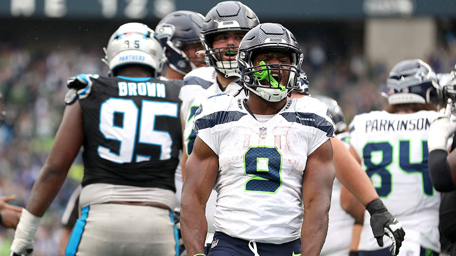 Seattle Seahawks Kenneth Walker III...