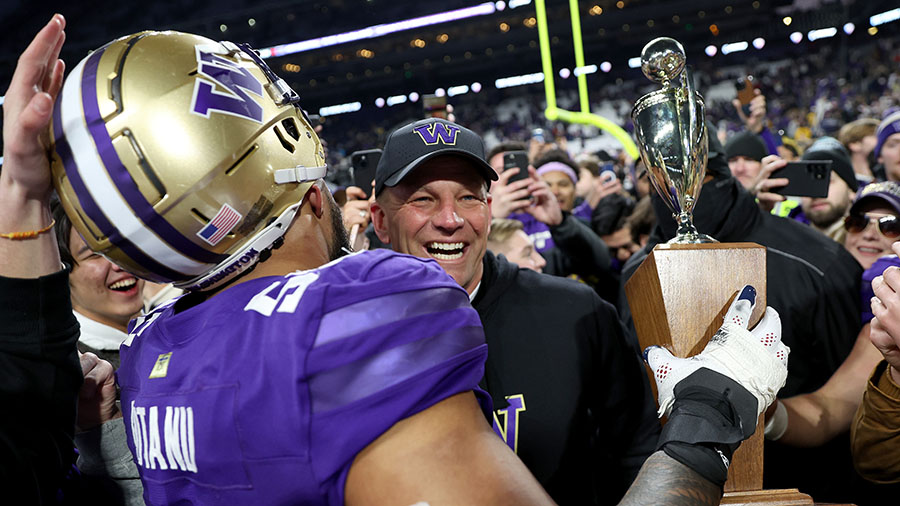 UW Huskies Apple Cup Kalen DeBoer...