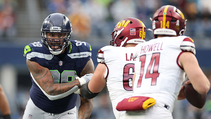 Seattle Seahawks Leonard Williams...