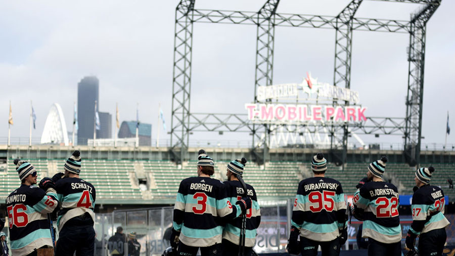 Nhl Winter Classic How T Mobile Park Looks Tv Details More