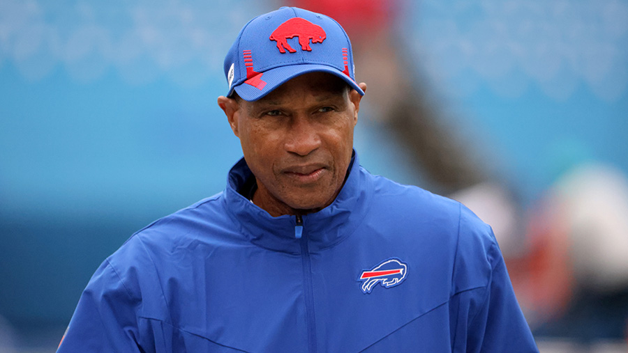 Seattle Seahawks Leslie Frazier...
