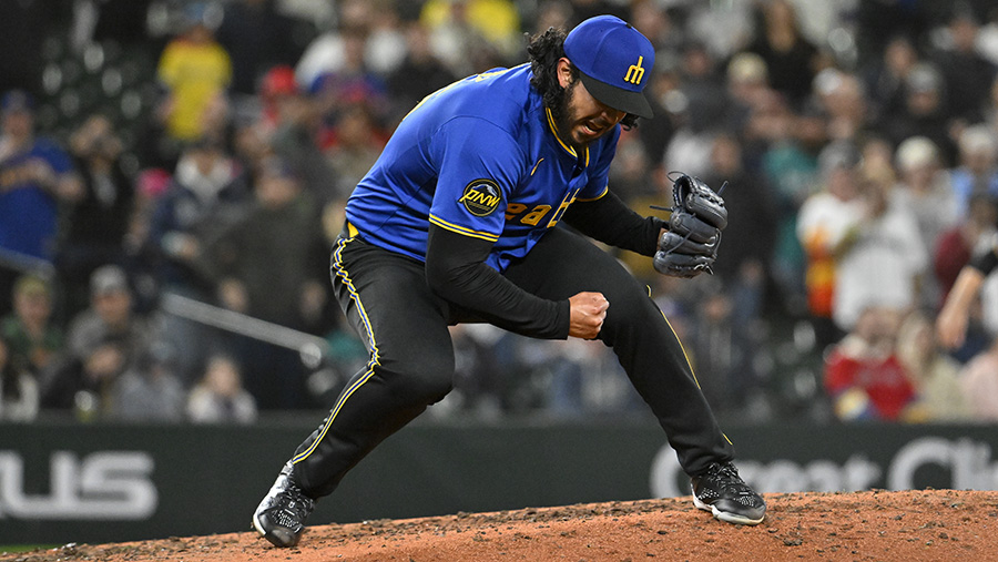 Seattle Mariners Andres Munoz...