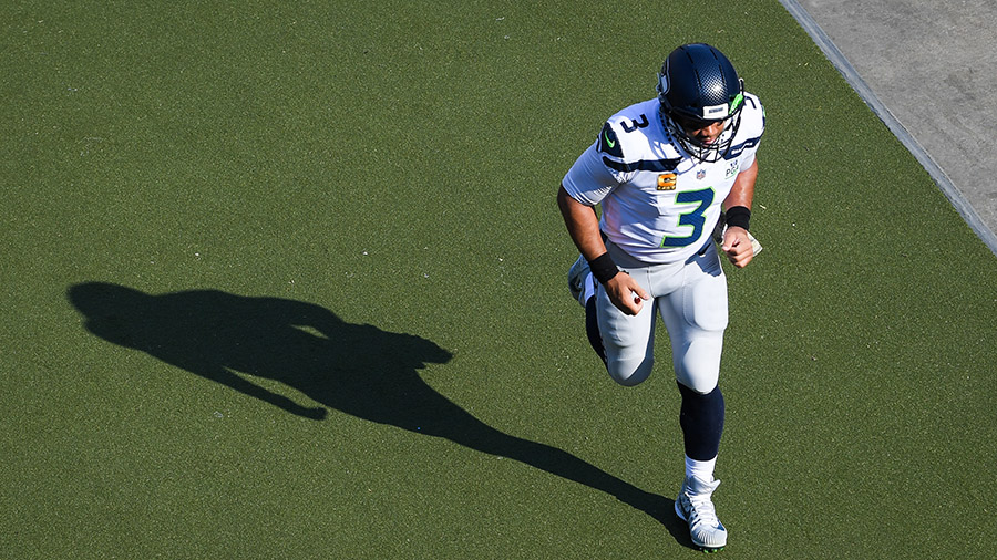 Seattle Seahawks Russell Wilson retire...